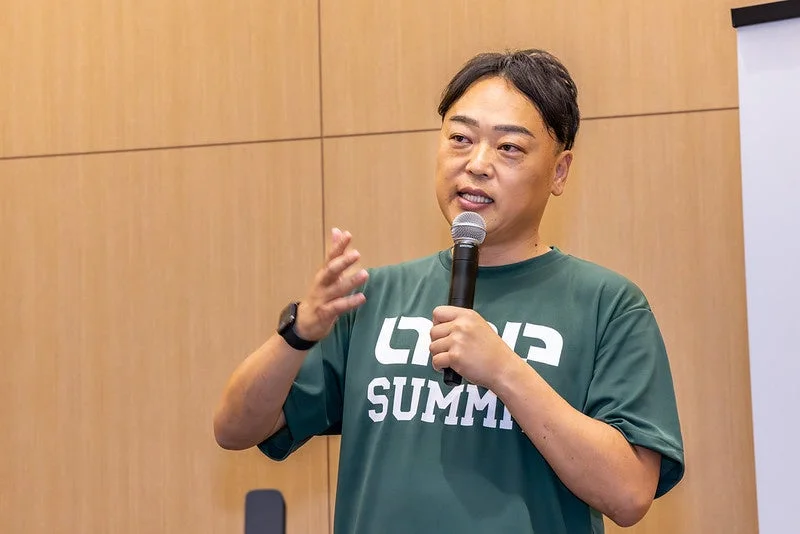 斎藤潤一氏の講演の様子