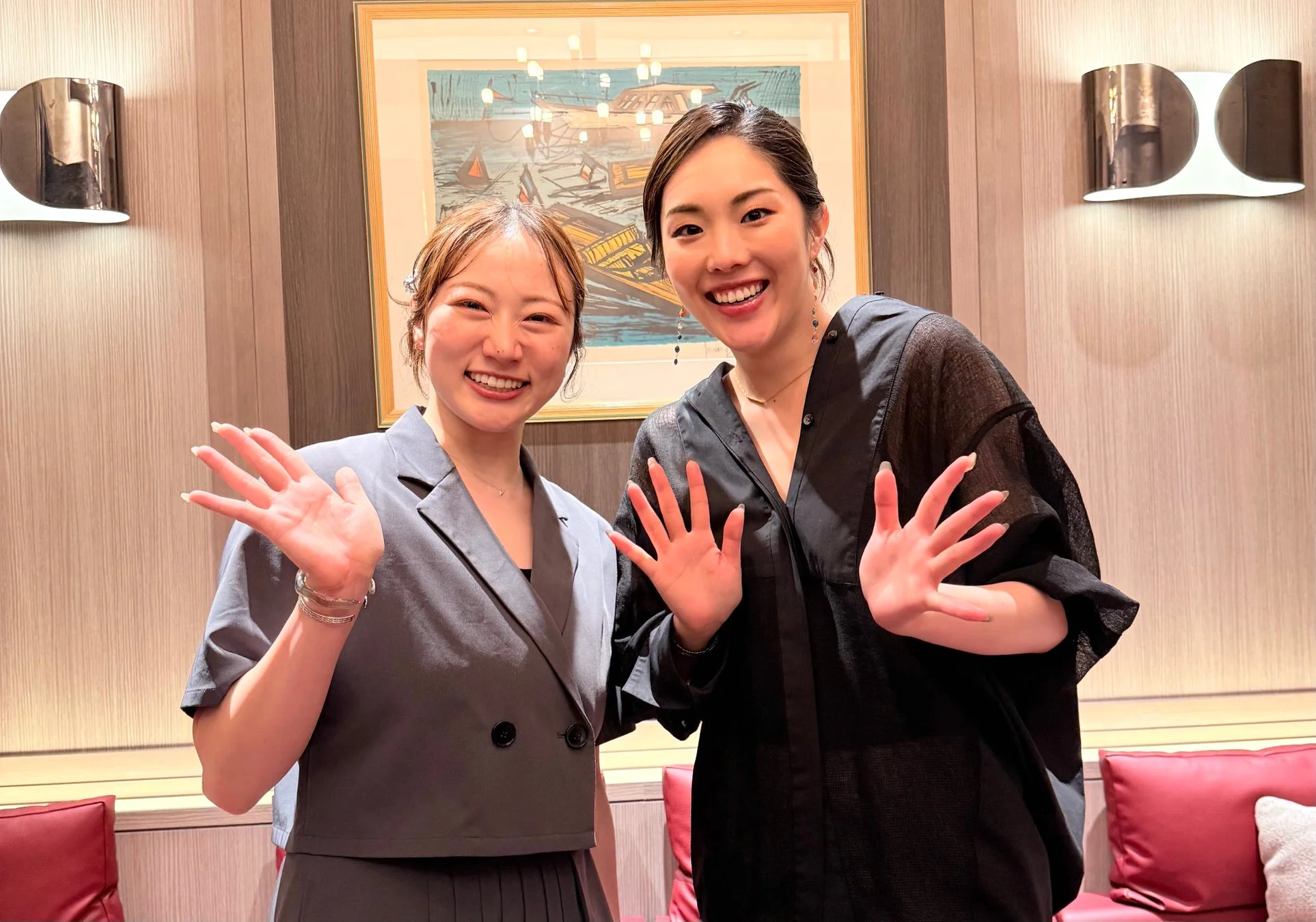 イベント参加者の女性二人