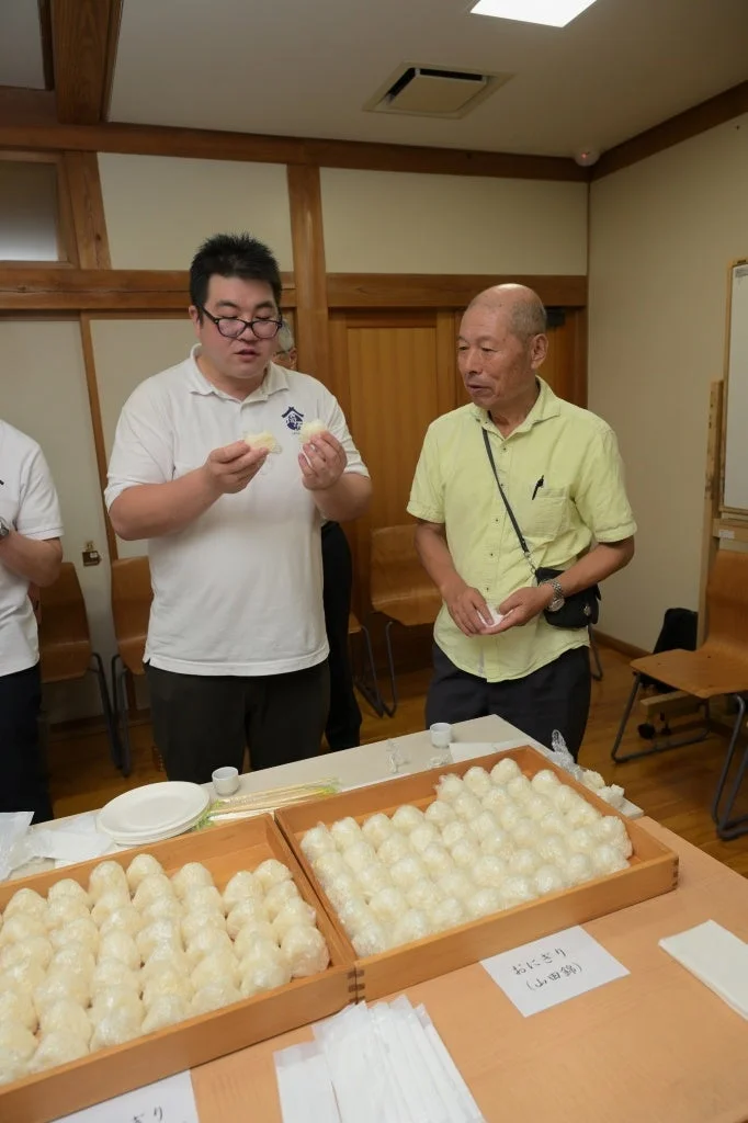 おにぎりの試食