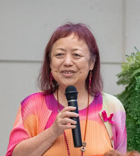 渡辺万里氏