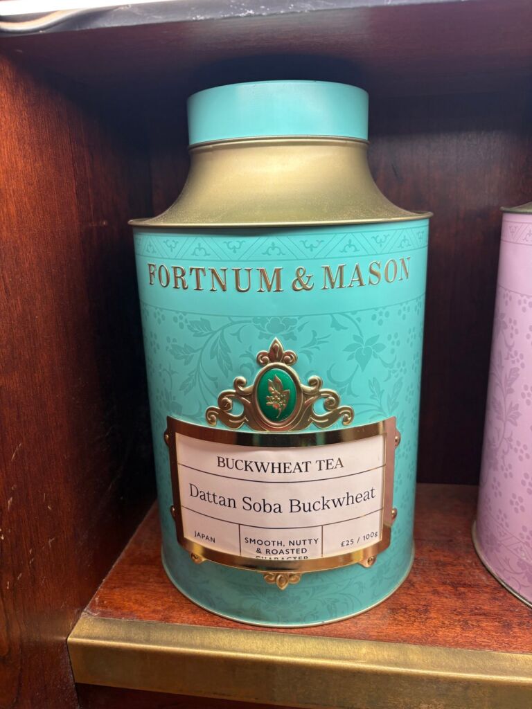 豊後高田産「韃靼そば茶」がロンドンへ　英国王室御用達 Fortnum & Mason 本店で量り売り販売中